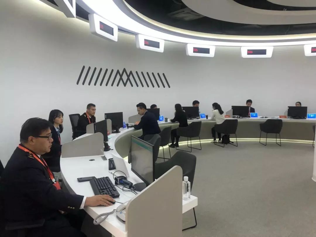 上海國(guó)際藝術(shù)品交易中心在西岸揭牌 百場(chǎng)活動(dòng)齊聚首個(gè)國(guó)際藝術(shù)品交易月